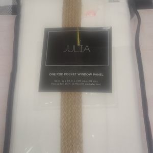 One rod pocket window panel